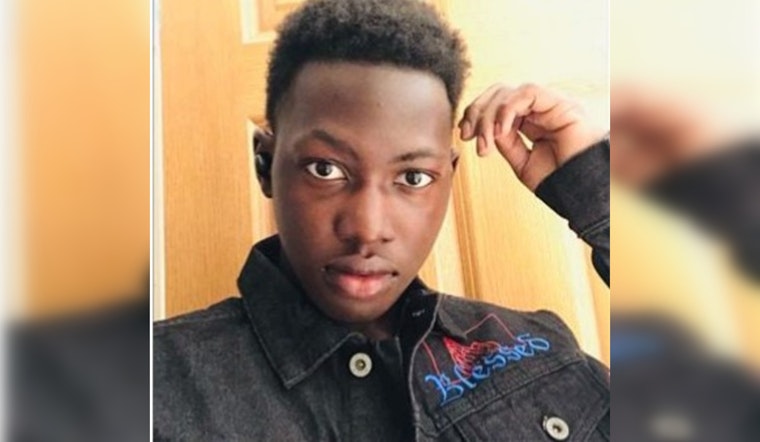 Chicago Police Issue Missing Person Alert for 24-Year-Old Elijah Okunola, Last Seen in Downtown Area