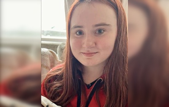 Chicago Police Seek Public's Help in Finding Missing 13-Year-Old Dakota Sparacino