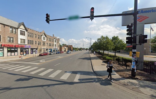Chicago Police Warn Englewood Residents After Series of Early Morning Armed Robberies