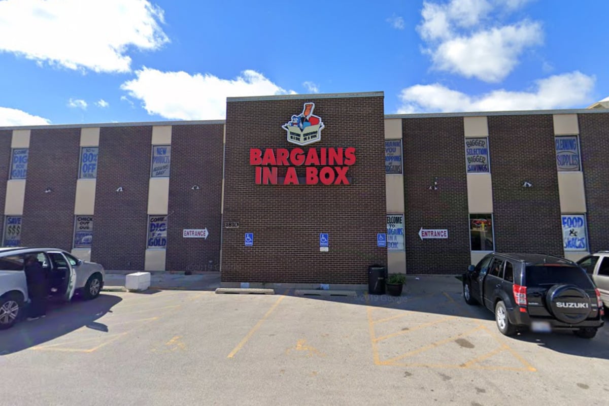 Chicago's Bargains in a Box and Fairfield's Bargain Box to Close,