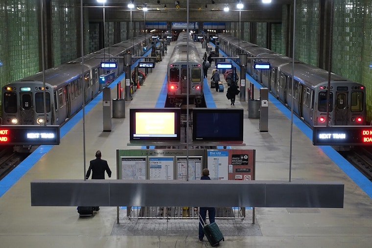 Chicago's Blue Line Service Resumes After Early Morning Suspension Due to Track Issues