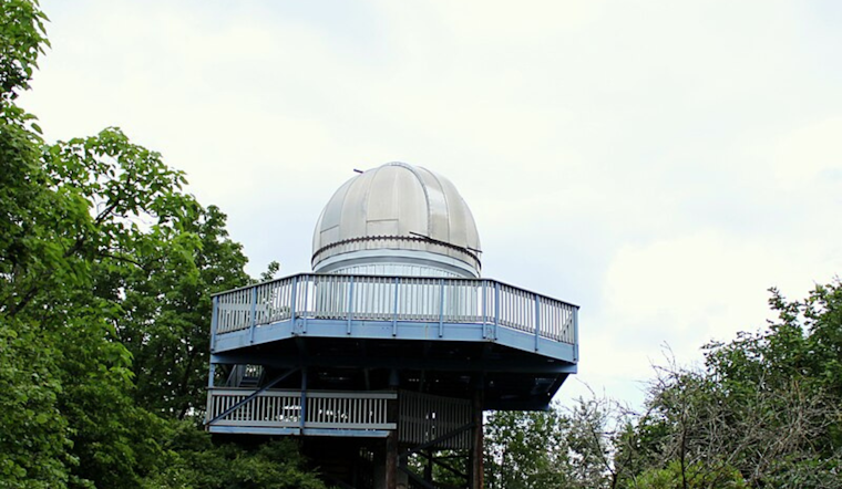 Clackamas Community College Teams Up with Astronomers for Free Stargazing Nights in Oregon City