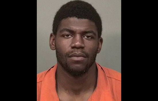 Clarksville Police Issue Alert for 'Armed and Dangerous' Shooting Suspect Andre Clifton