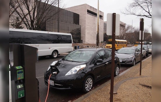 ComEd Launches New EV Charging Stations in Chicago's Bronzeville to Boost Access in Low-Income Areas