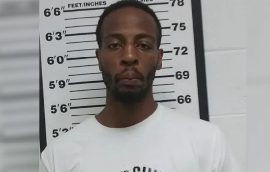 Corinth Stabbing Suspect Dezmond Irons Surrenders to Police After Public Appeal