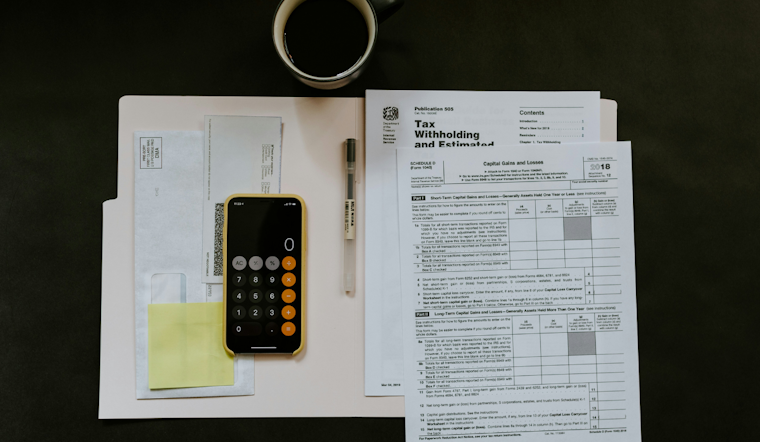 Countdown to Tax Day, Over 900,000 Oregon Taxpayers Yet to File as April 15 Looms
