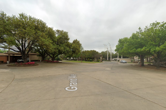 Dallas Yarn Enthusiasts Rejoice as Local Guru Announces Free Knitting Workshops at Fair Park