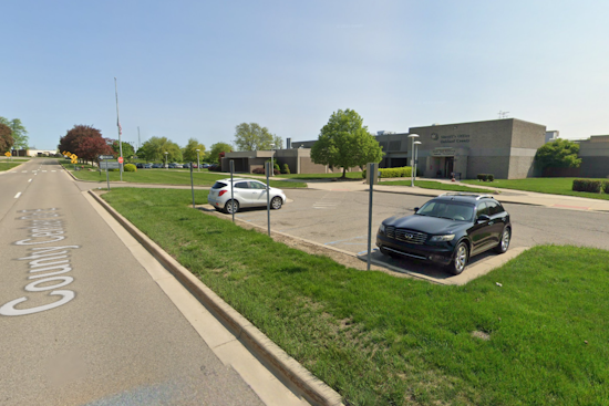 Dearborn Motorcyclist Accused of High-Speed Chase Faces Multiple Charges in Farmington Hills