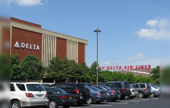 Delta Air Lines Boosts Pay for Nonunion Staff With 5% Hike Amid Flight Attendant Unionizing Efforts in Atlanta