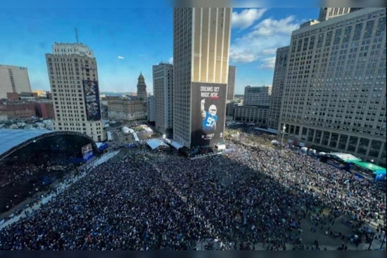 Detroit Shatters NFL Draft Attendance Record as 275,000 Fans Flood the City on Opening Day