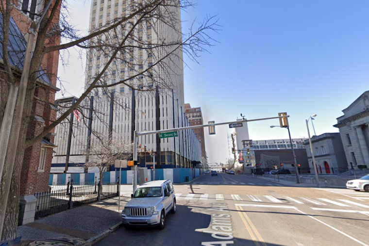 Downtown Memphis Streets to Close for Crane Deconstruction at 100 N Main Building