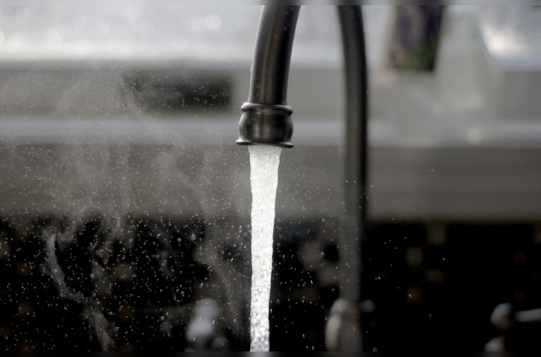 Edwards Aquifer Authority Imposes Stage 3 Water Restrictions in Seven Texas Counties Amid Declining Levels