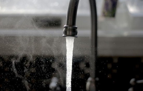 Edwards Aquifer Authority Imposes Stage 3 Water Restrictions in Seven Texas Counties Amid Declining Levels
