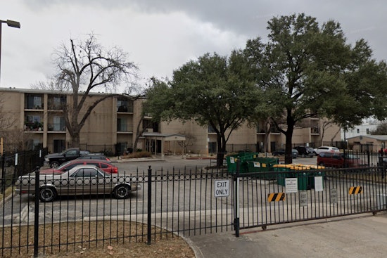 Elderly Man Fatally Stabbed at Senior Complex in San Antonio, Suspect in Custody
