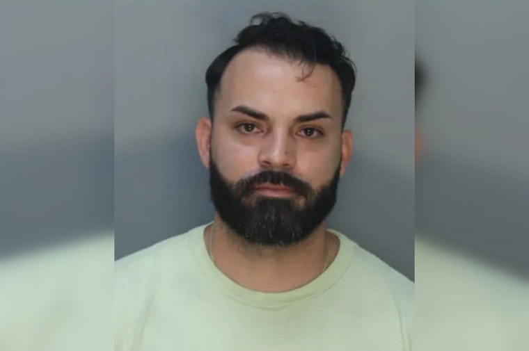 Ex-Miramar Police Officer Pleads Guilty to Aggravated Child Abuse in Case Involving Minor He Met on Tinder