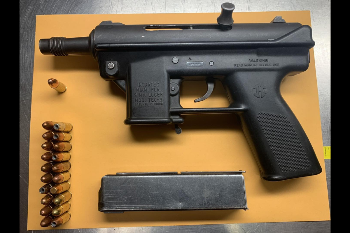 Fairfield Police Seize Loaded Submachine Gun Near School, Two Suspects