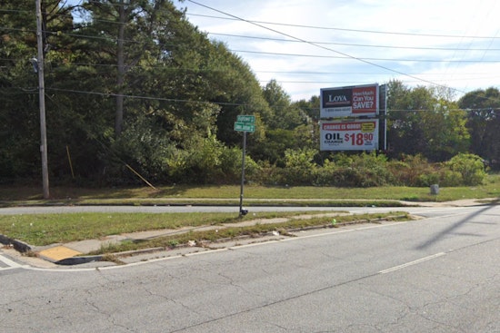 Fatal Vehicle Collision Claims Man's Life at Atlanta Intersection as Police Investigate Morning Commute Incident