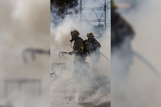 Fire Departments and Park Rangers Rapidly Extinguish Blaze Near Los Angeles River
