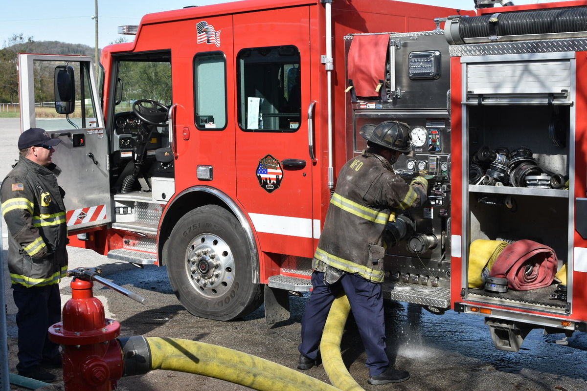 Fire Engulfs Biltmore Place Apartments in South Nashville, Residents