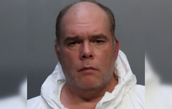 Florida City Man Accused of Fatally Shooting Former Girlfriend, Surrenders with Body at Police Station