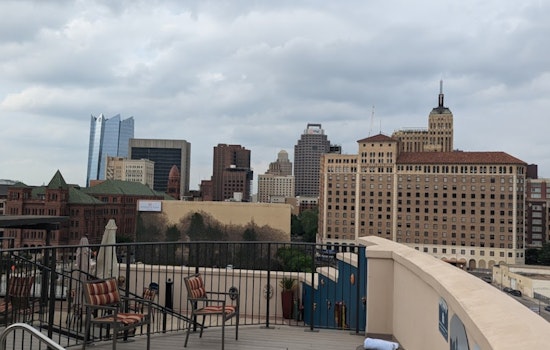 Foggy Mornings and Warm Afternoons, San Antonio's Week of Mixed Weather Patterns