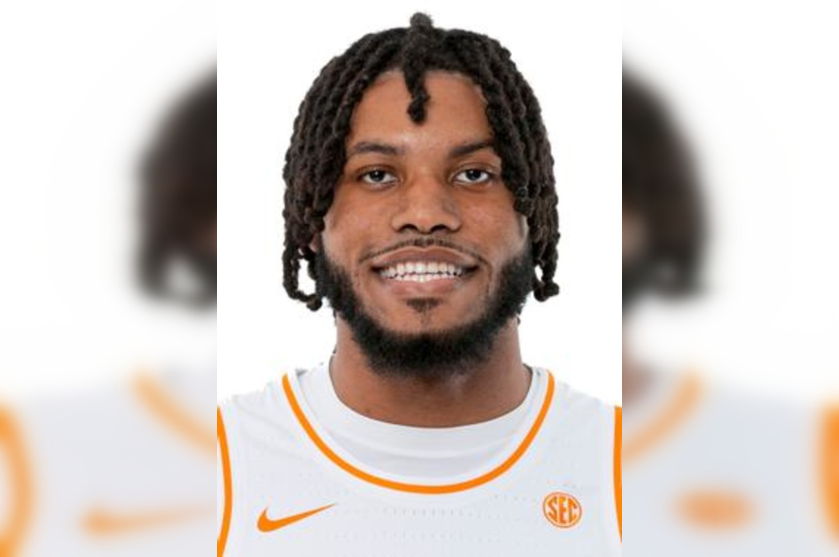 Former Tennessee Standout Jonas Aidoo Transfers to Arkansas