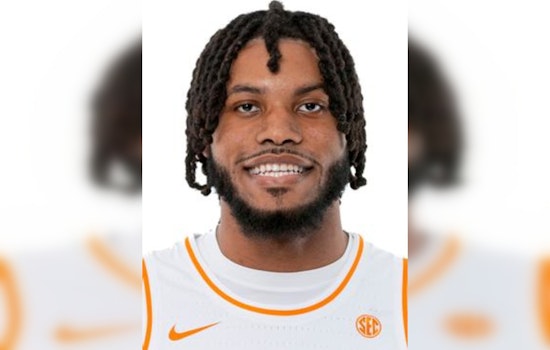 Former Tennessee Standout Jonas Aidoo Transfers to Arkansas Razorbacks, Bolstering Roster for Upcoming Season