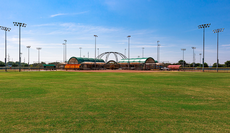 Garland Hosts National XBall League's Paint-Splattered 'Lone Star Major' Event