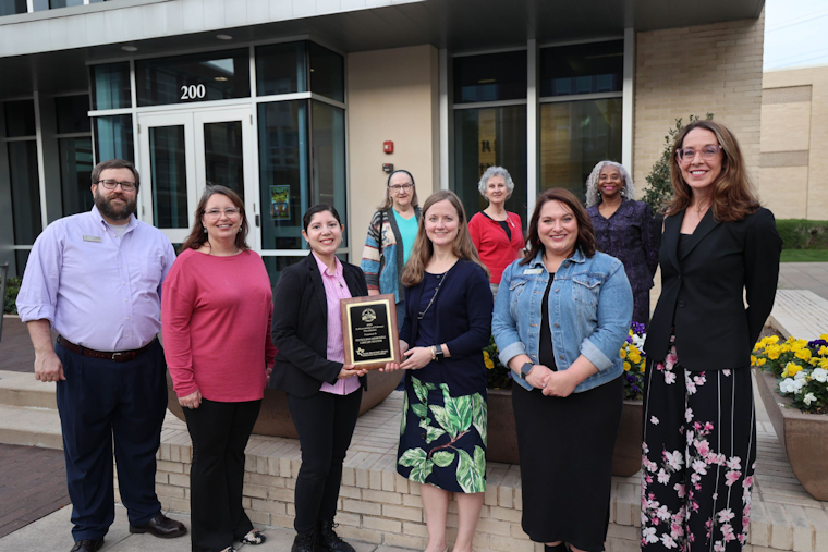 Garland Municipal Library Honored with Achievement of Excellence Award