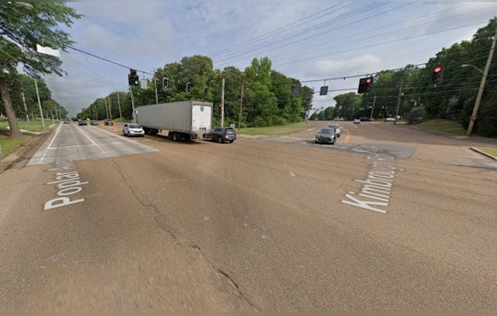 Gas Line Damage Causes Traffic Chaos on Poplar Avenue in Germantown, Detours Implemented