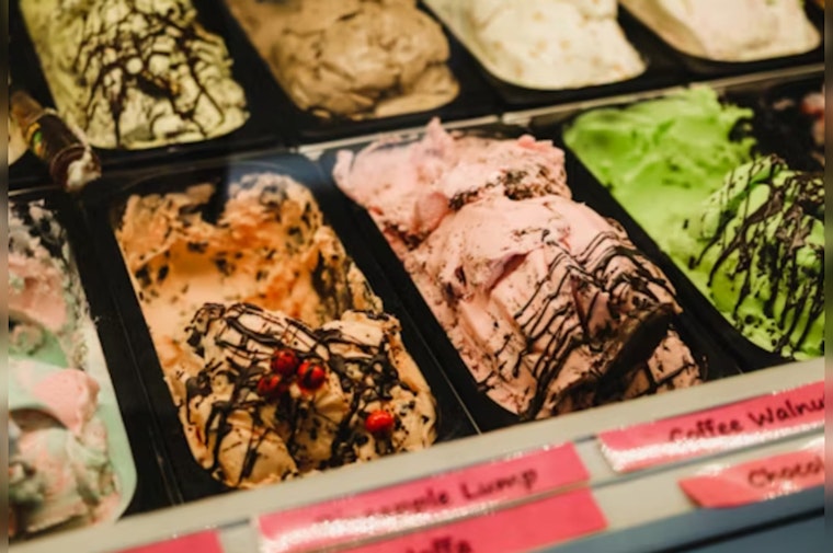 H-E-B Recalls "Creamy Creations" Ice Cream Over Potential Metal Contamination in Texas, Mexico Stores
