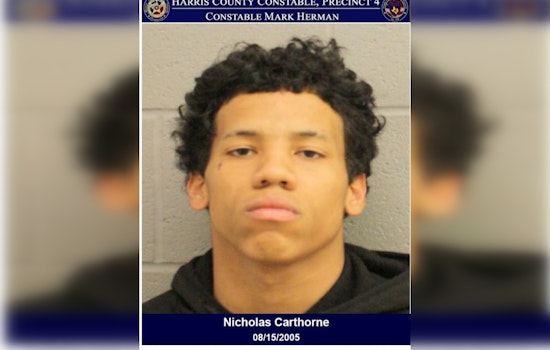 Harris County Deputies Arrest Man for Driving Stolen Vehicle, Unlawful Weapon Possession