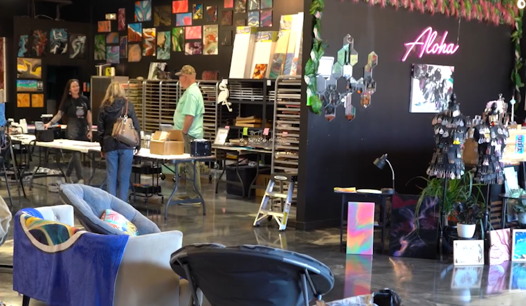 VIDEO: Hawaii Fluid Art's Dawn Gerba Named 'Artist of the Month' for Community Engagement in Mansfield