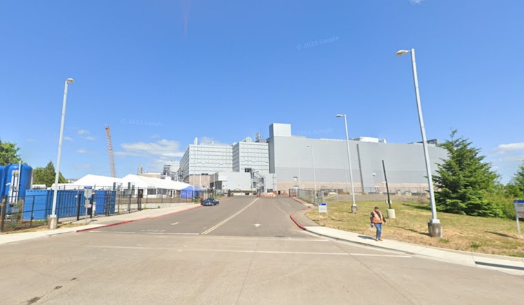 Hillsboro Intel Contractor Sues for $550,000, Claims Chemical Exposure at D1X Plant Cost Sense of Taste and Smell