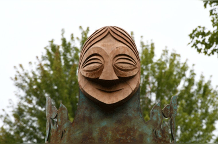 Hillsboro Welcomes 'Wapato Woman' Sculpture, Honoring Indigenous Heritage and Natural Legacy