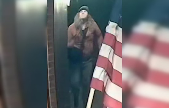 Historic Synagogue Lamps in Portsmouth Desecrated in Antisemitic Vandalism, Police Seek Unidentified Suspect