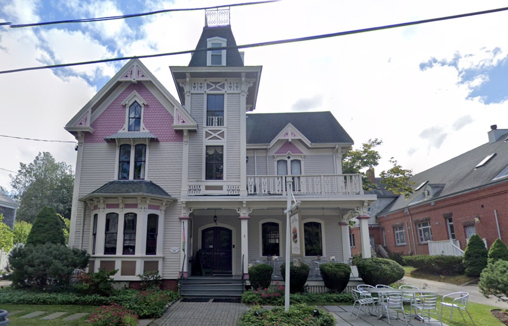 Historic "The Painted Lady" Bed and Breakfast Goes on Sale in Sandwich for $1.725 Million