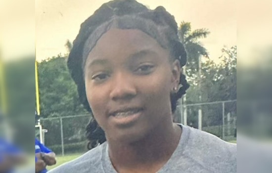 Hollywood Police Launch Search for Missing 17-Year-Old Girl, Public's Assistance Sought