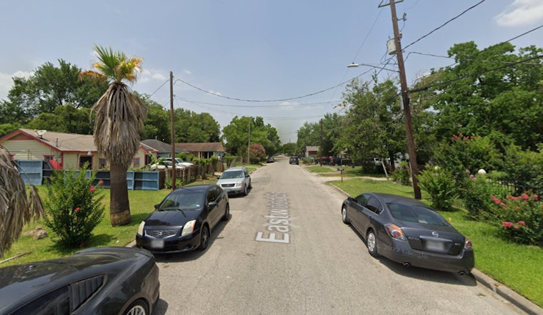 Houston Home Escapes Major Damage as Firefighters Extinguish Attic Blaze on Eastwood St.
