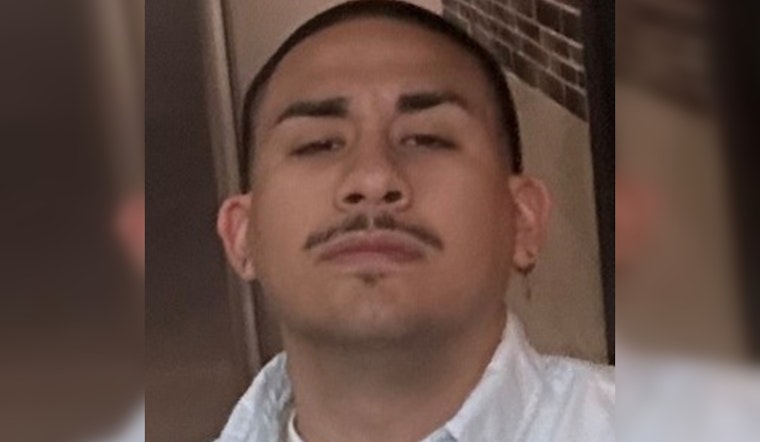 Houston Police Charge Ricardo Reyna in Fatal Shooting, Manhunt Underway