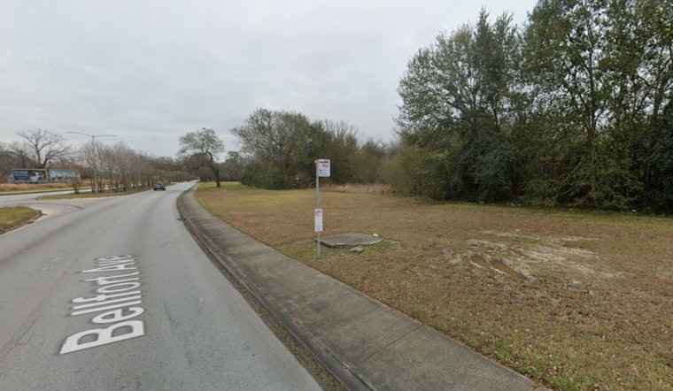 Houston Police Investigate After Man Found Fatally Shot at Robert C. Stuart Park