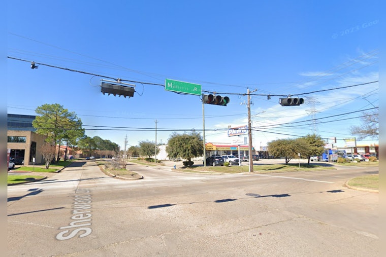 Houston Police Investigate Fatal Collision on Mangum Road That Leaves One Dead, Several Injured