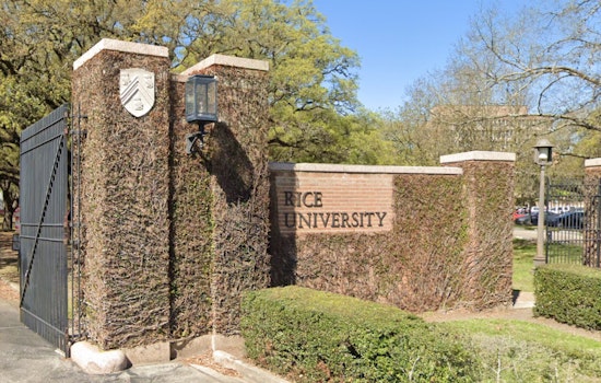 Houston Students Stand in Solidarity as UH and Rice University Protests Call for Divestment amid Gaza Conflict