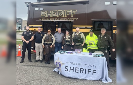 Hennepin County Residents Join Forces to Dispose Over 400 Pounds of Meds on Take Back Day