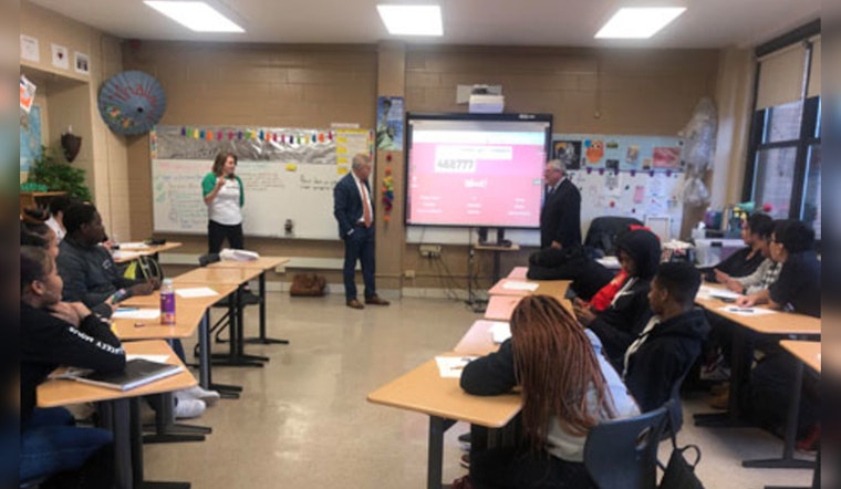 Illinois Intensifies Efforts to Enhance Financial Literacy in High Schools and Colleges