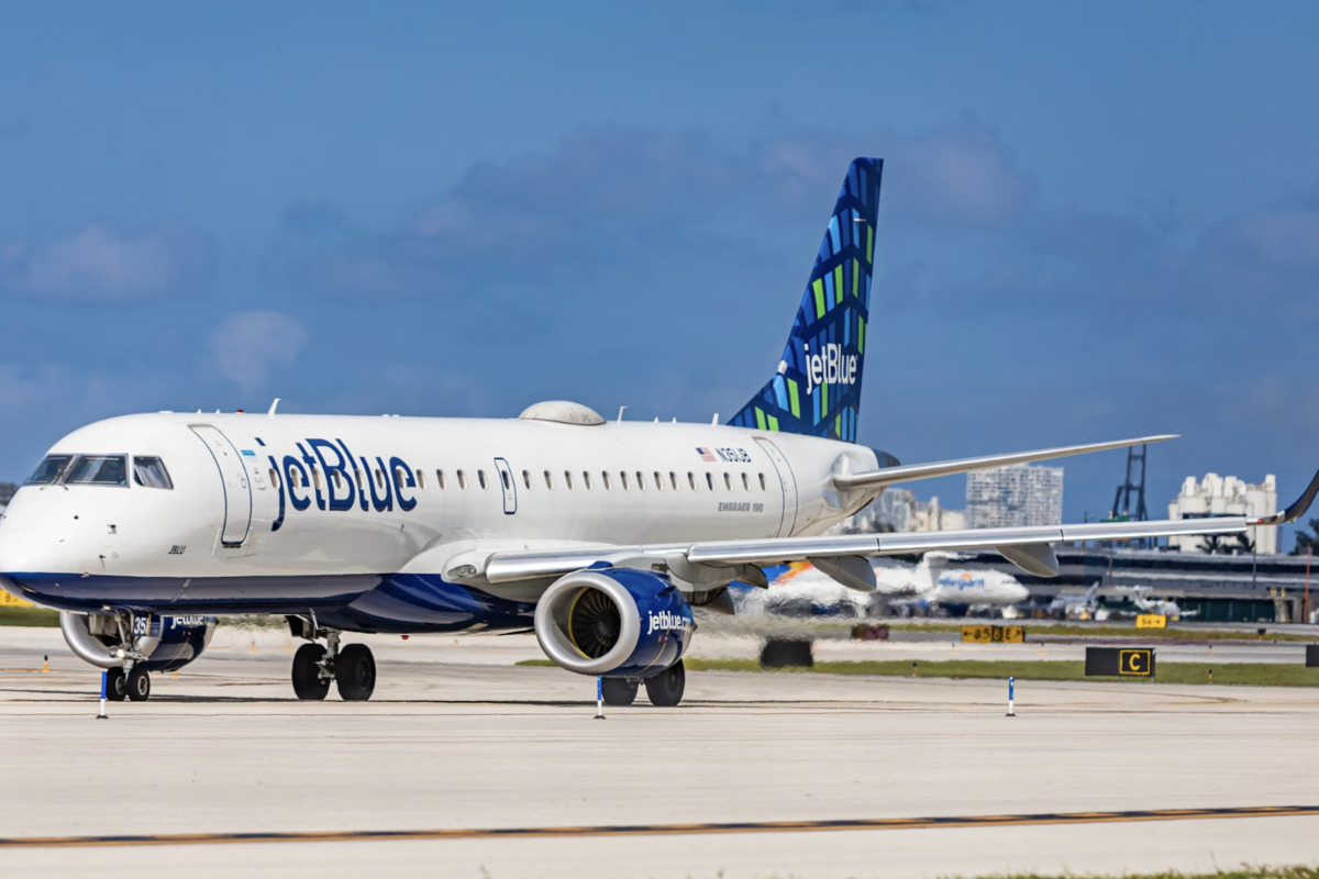 JetBlue Launches Daily Nonstop Flights from Boston to Paris Amid