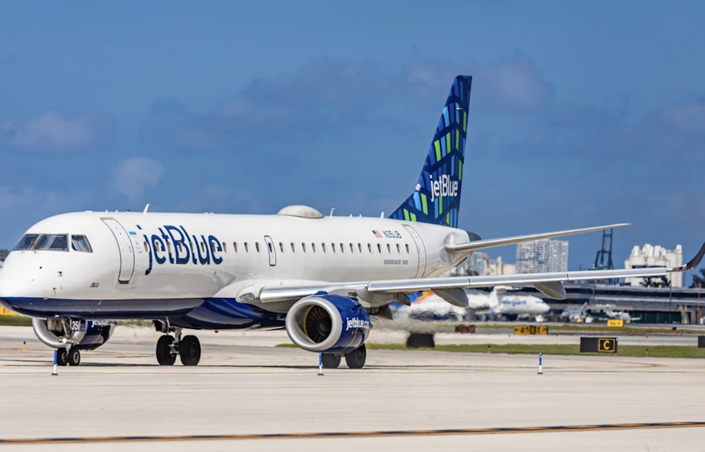 JetBlue Launches Daily Nonstop Flights from Boston to Paris Amid Company's Transatlantic Expansion