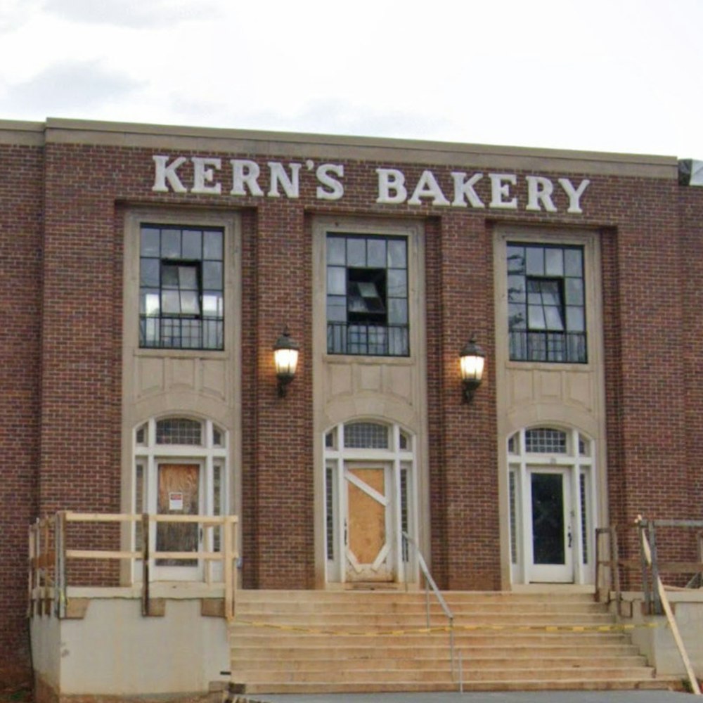 Kern's Food Hall Opens in South Knoxville, Revives Historic Bakery with Culinary Flair