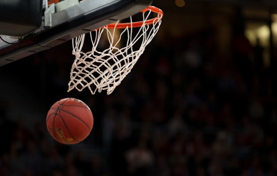 Knicks Bench Brigade Outshines 76ers in Game 1 Victory, Brunson and Hart Lead with 22 Points in New York's Playoff Opener