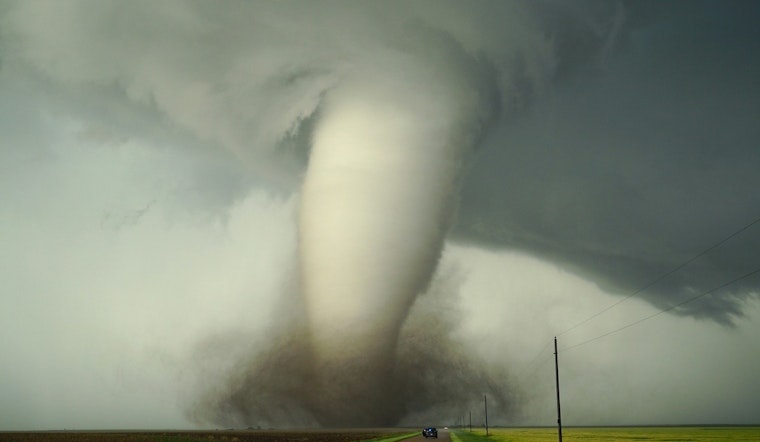 Knoxville Braces for Severe Weather, NWS Issues Advisory for Damaging Winds and Potential Tornadoes
